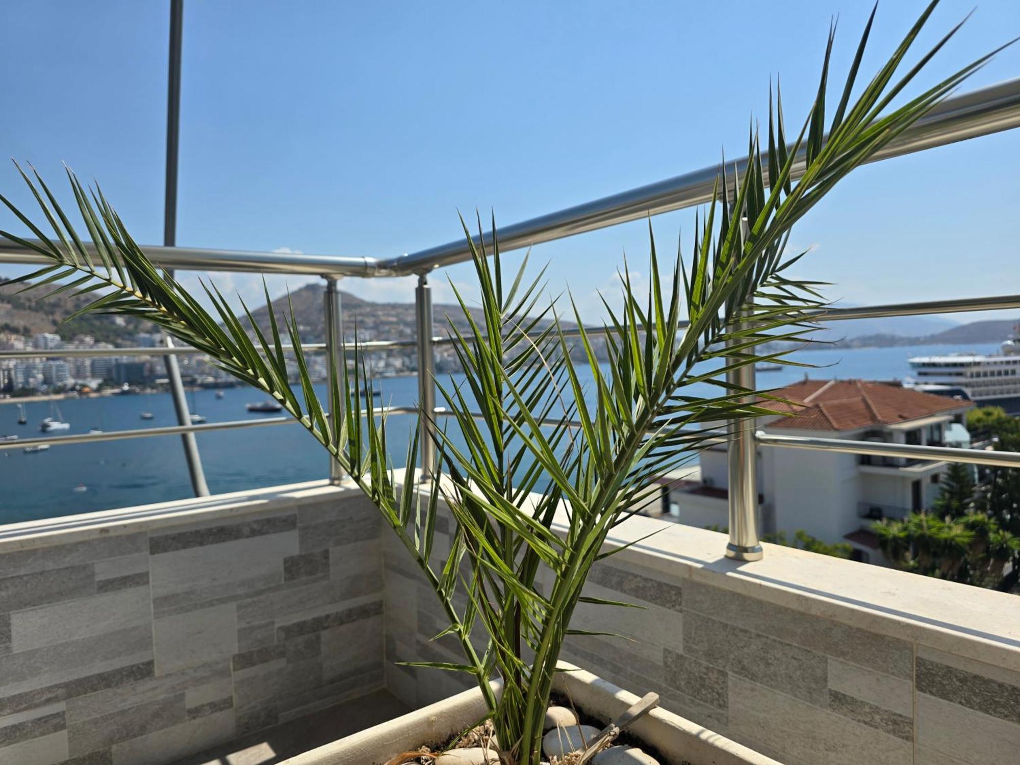 Eli'S Seafront Apartment Saranda Kültér fotó